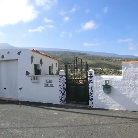 Casa Coryzon Arico Viejo